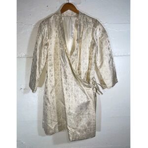 Vintage Satin Brocade Wrap Robe Ivory Jacquard Kimono Style 70s Size S/M